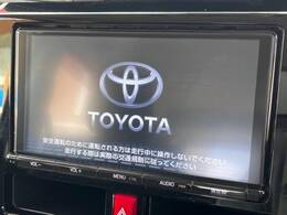 【純正9型ナビ】人気の純正ナビを装備しております。ナビの使いやすさはもちろん、オーディオ機能も充実！キャンプや旅行はもちろん、通勤や買い物など普段のドライブも楽しくなるはず♪
