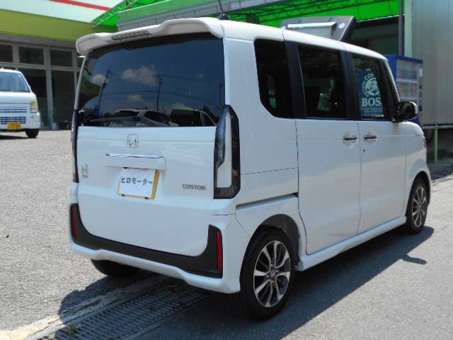 リヤプライバシーガラス・左側電動スライドドア・純正14インチアルミホイル