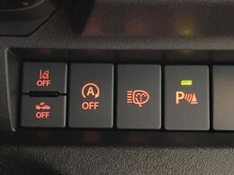 【スズキ　セーフティサポート】走行中に前方の車両等を認識し、衝突しそうな時は警報とブレーキで衝突回避と被害軽減をアシスト。より安全にドライブをお楽しみいただけます。