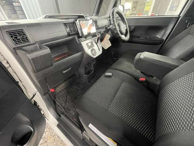 車検・整備・板金・メンテナンス・ドレスアップ・カスタム・お車の事なら何でも当店にお任せください！！