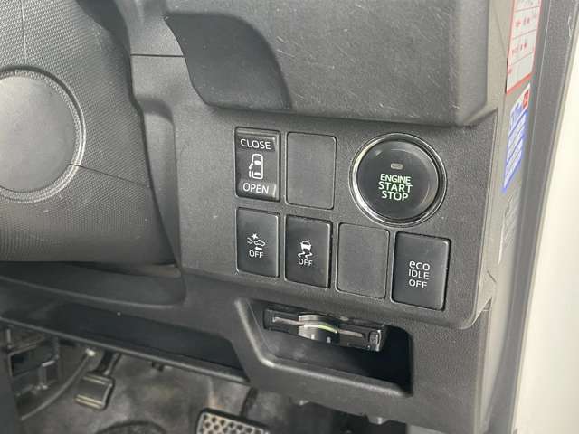 プッシュスタート式でカギはポケットに入れておくだけでOKです☆