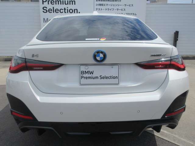 遠方のお客様には詳細動画の送信も承ります。またオンラインでの車両確認も可能です。