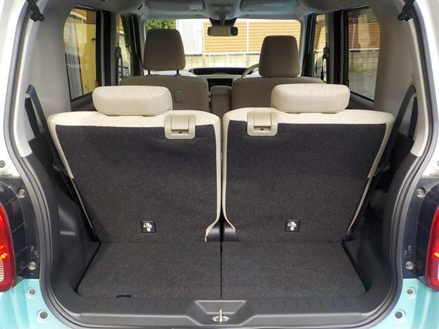 広々カーゴスペースでお買い物もお任せ☆