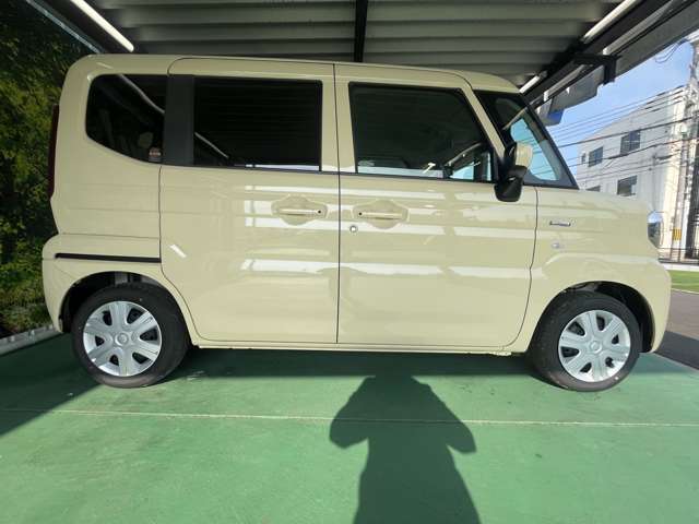 ■掲載車両以外にも在庫がたくさん！■　カーセンサーで希望の車両が見つからなくてもぜひお問い合わせ下さい。お電話でもかまいません。販売スタッフが全力でご希望のお車をお探しいたします！