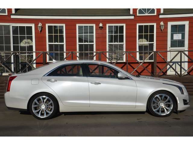 お車の楽しい情報や新着入庫車両、スタッフブログやフェイスブックなどもHPからお楽しみ頂けます。vipauto.co.jp　　TEL0438-62-8345