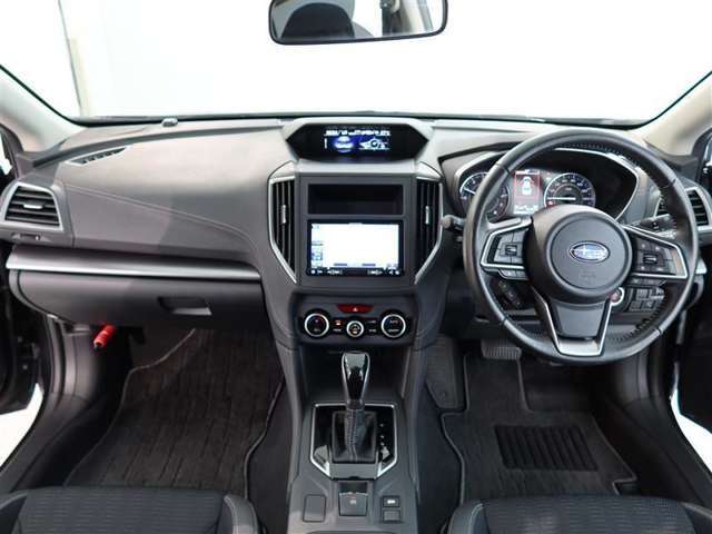 外装内装の状態、現車を見ながらお伝えする事ができます。お気軽にお問い合わせください