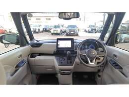 このお車の「見積りが知りたい！」「状態が知りたい！」「在庫あるかな？」などなど気になったらぜひお問い合わせください♪