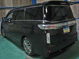 ★カーウングスHDDナビゲーションシステム（8インチワイドディスプレイ、ハンズフリーフォン、CD一体AM/FMラジオ＜デジタル時計［ON/OFF切替タイプ］組込み＞、ミュージックボックス、