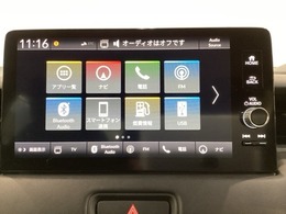 多機能と操作のしやすさを両立した、Honda CONNECT対応のナビディスプレーです。ETC2.0車載器もナビゲーション連動し、スマートフォン用Bluetoothユニット付きです。