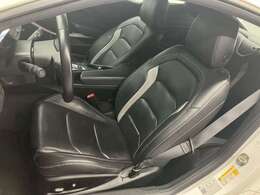 私たちは、お客様のこだわりに合ったお車をご提案します。ジースクエア＝車のあるライフスタイルを演出するセレクトショップです。