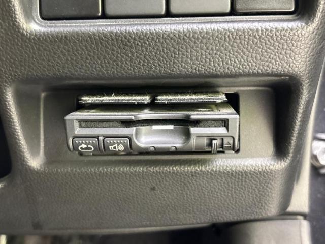 お車に合わせて無料保証以外にも、保証範囲、期間、距離を拡充させた有料保証もご用意しております！中古車の購入が初めてで不安・・・というお客様もご安心ください！