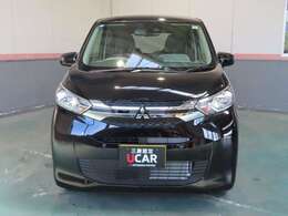 フロントカメラにより前方車輌や歩行者を検知。衝突の危険があるときは警報や衝突被害軽減ブレーキが作動します！