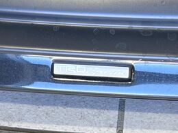 【TRDエアロ】人気のTRDエアロを装備！クルマの外観がよりスタイリッシュになり、街中で存在感あふれる1台に♪将来買い替える時にもリセールに影響しやすく、価値ある人気の装備です！