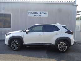 ロングラン保証1年付きです。保証距離は走行距離無制限となっております（プラスでの延長保証もございますがその場合は有料となっております。詳しくはスタッフまでお尋ねください。）