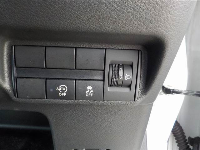 純正ナビフルセグTV☆Bluetooth☆アイドリングストップ☆ベンチシート☆電格ミラー☆ヘッドライトレベライザー☆VDC☆禁煙車★試乗予約承り中★