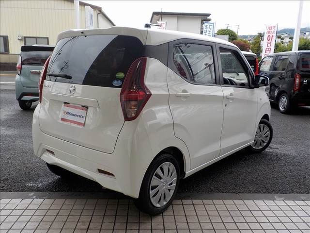 純正ナビフルセグTV☆Bluetooth☆アイドリングストップ☆ベンチシート☆電格ミラー☆ヘッドライトレベライザー☆VDC☆禁煙車★試乗予約承り中★
