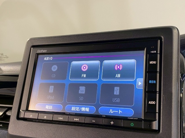 ナビゲーションの起動や検索の速度が速いメモリーナビ搭載。初めてお出掛けする場所でも快適・安心です。