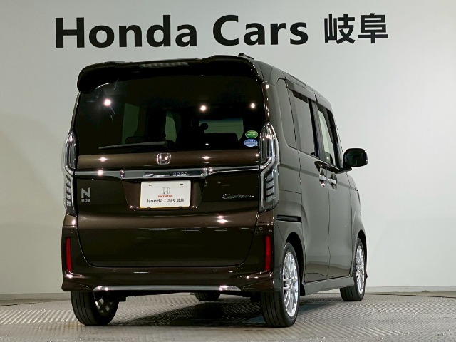 【点検整備】ご納車時には納車点検実施いたします。指定交換部品（エンジンオイル、オイルエレメント、ワイパーゴム）新品交換致します。その他必要交換部品は点検時交換致します。