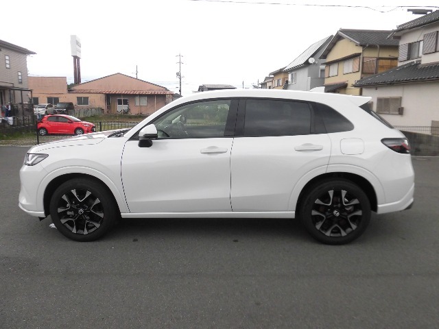 ご納車前には納車点検整備を実施いたします。指定交換部品（エンジンオイル、オイルエレメント、ワイパーゴム等）新品交換致します。その他必要交換部品は点検時交換致します。
