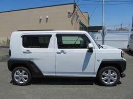 純正15インチアルミホイール！艶消シルバードアノブ！ドアロック連動オートリトラクタブルドアミラー！