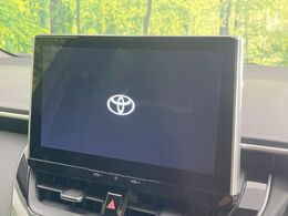 【ディスプレイオーディオ】お持ちのスマートフォンと連携して、ナビやbluetoothでの音楽再生が可能です♪デザインはもちろん操作性も良好！別途ナビ機能の取付けも可能です♪