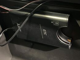 【ETC】高速道路の料金所をストレスなく通過！話題のスポットやサービスエリアに多い「スマートIC」利用時は必須のアイテムです。当店でセットアップを実施、ご納車当日からすぐにご利用いただけます！