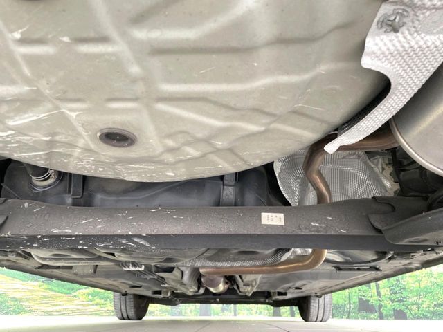 下回りがきれいなうちに、防錆加工の施工がオススメ。降雪地域はもちろん、沿岸部にお住いの方や、趣味でマリン・ウィンタースポーツをされる方に大変好評いただいております。