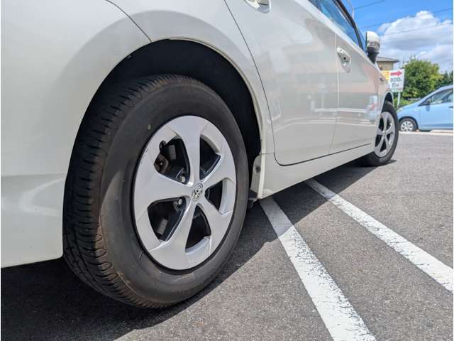 ★県外のお客様でご来店することが難しい場合は、現車を見ずにご契約することも可能となりますので、お気軽にお問い合わせ下さいませ。また、下取りも可能となりますので、売却される前にご相談下さい。