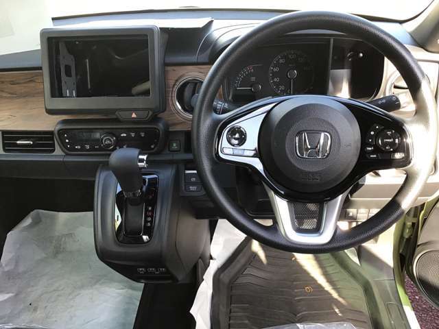 気になる点やご相談等ございましたら、フリーダイヤル：0066-9711-477008まで、お気軽にお問い合わせください。