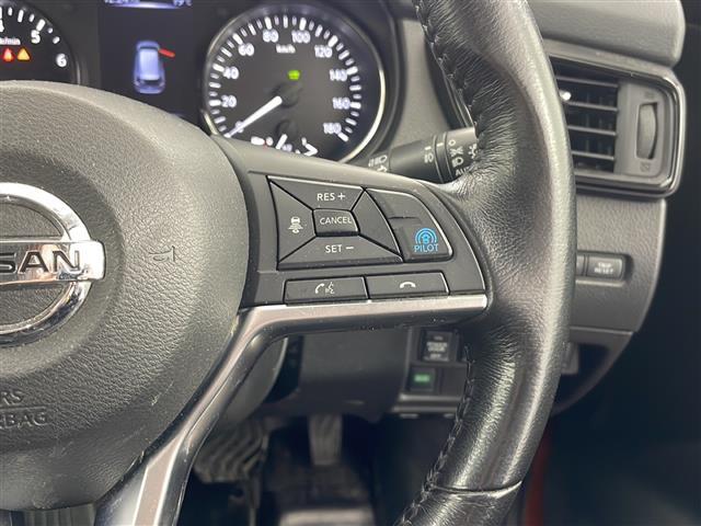 【運転席操作部】快適なドライブを楽しむための機能が装備されています！運転席から触れるので、使いやすいです！除菌プランいれていただくと、さらに清潔で安心していただけます！