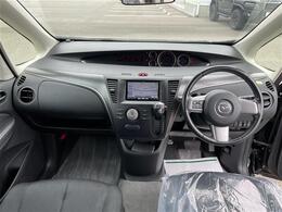 【インパネ全体】全方位で視界が広く、高い目線で運転もしやすいです！