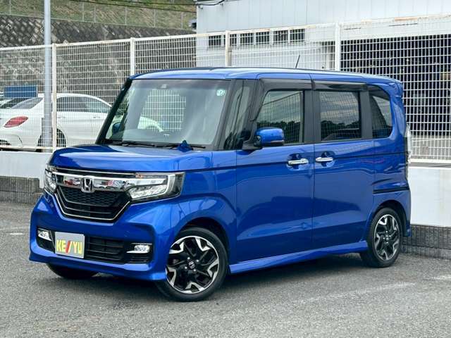 ☆ケーユーのコンセプト☆【1】走行距離8万km以下の低走行車＆関東関西方面仕入で下廻りの状態もGOOD車メイン【2】他店在庫も一部車両を除き取寄せ陸送費無料【3】全店舗の敷地内に指定・認証工場完備