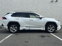 ☆車の状態・お見積など、お気軽にお問合わせください♪店舗でご覧頂くのと同じようにお車のご案内をいたします♪0120-066-657(上部掲載の電話番号でも可能です)