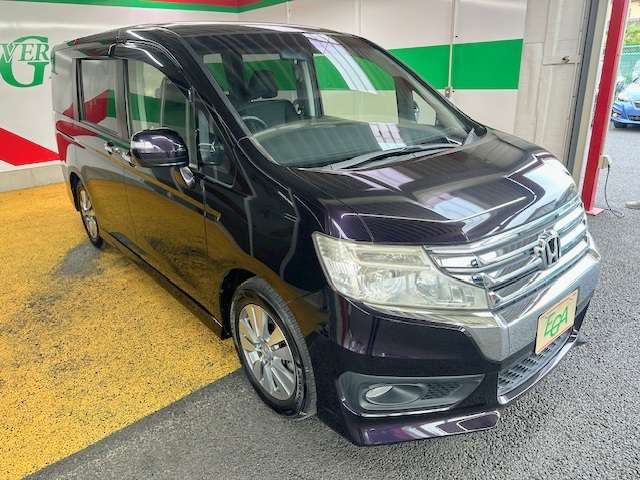 ご希望のお客様には、納車時までに細かなキズやヘコミなどを当社工場にて修復後お渡しする事も可能ですので、お気軽にスタッフまでご相談ください！（別途費用）