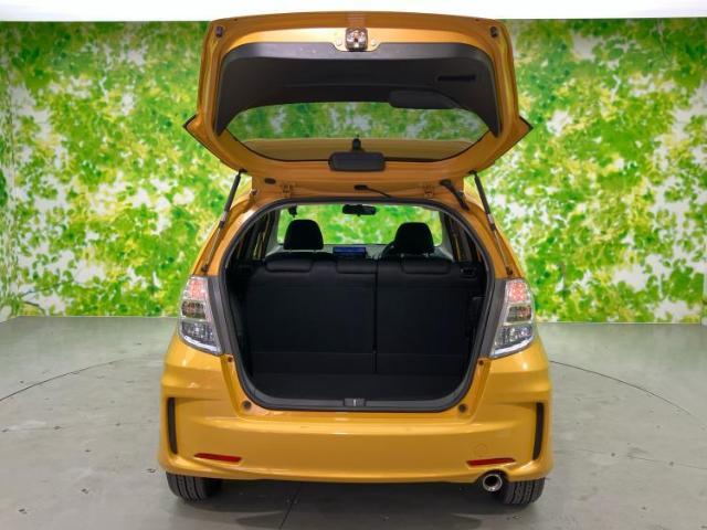 WECARSでは登録（届出）済未使用車や走行距離1万km未満の在庫車も多数ご用意しております！状態は良いものが良いけど、新車は高いな・・・そんなお客様にオススメです！