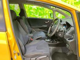 「この車の写真をもっと見たい」「状態が気になる」「この装備はついている？」どんな小さな疑問でもお気軽にお問い合わせください！