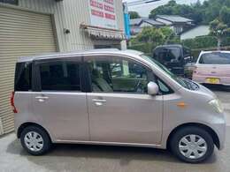 高知市長浜にオープンしました、株式会社PROMIND田村自動車です。もともとディーラーで修理や整備を行っておりました。