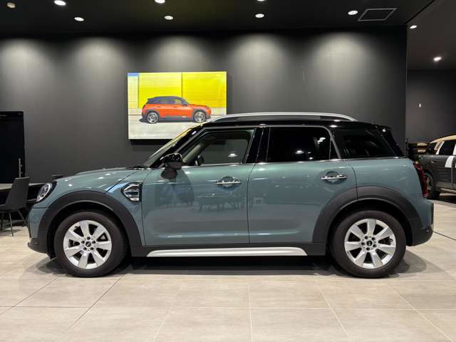 全国各地、ご納車できます！車庫証明やご面倒な手続きもいたします。初めてのご購入も安心できますよう丁寧にご説明いたします。