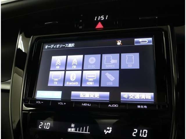 【ナビゲーション】には、携帯からの音楽情報が聞ける『Bluetooth機能付き』！大好きな音楽を聴きながらのドライブが出来そうですね！