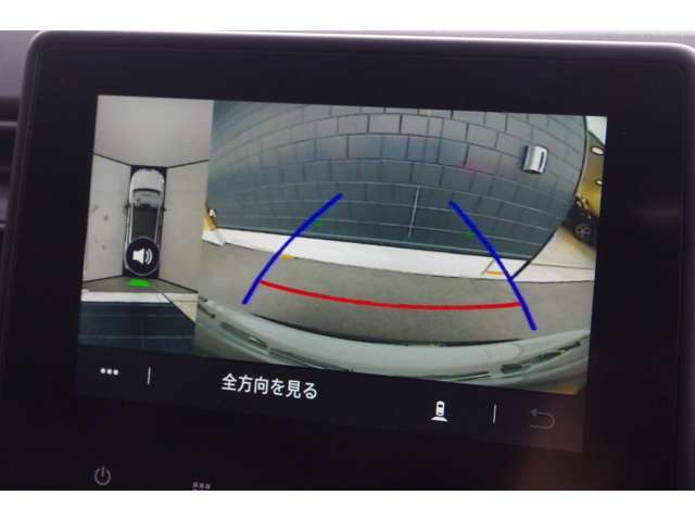 LIBERALAでは多種多様の車種をご用意させていただいております。お客様がご納得いくまで、そのお車の持つ特性を五感すべてで感じ取っていただける場をご提供します。