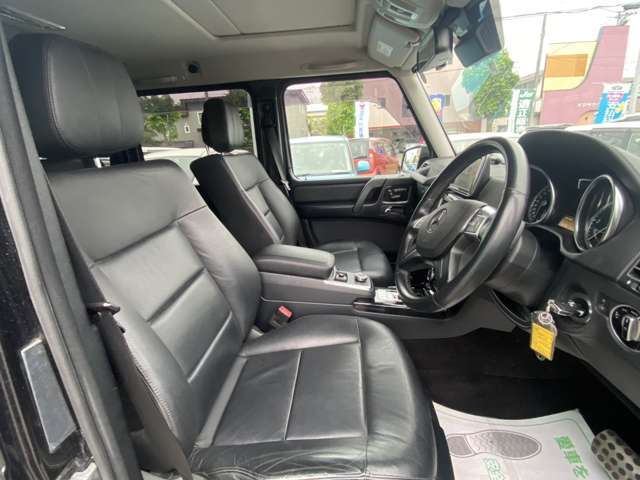 納車時には外装はポリマーコーティングにてピカピカに仕上げた上でご納車いたします。