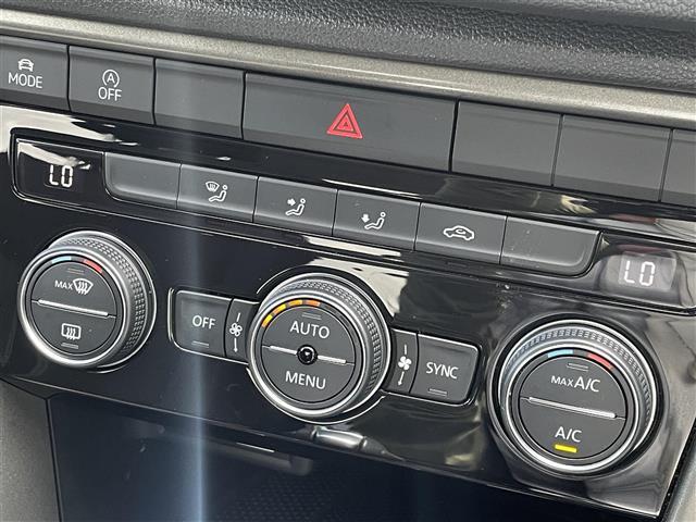 【運転席操作部】『運転席周辺の装備』の画像になります。快適なドライブを楽しむための機能が装備されています！運転席から触れるので使いやすいです！