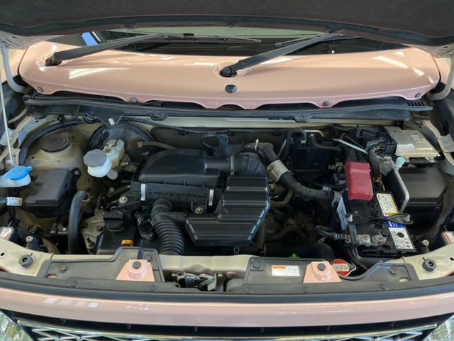 親切・丁寧な専門メカニックスタッフが応対！・車検・点検整備・事故等の修理などアフターサービスも安心。お車のカスタマイズもネクステージのサービススタッフまでご相談ください！