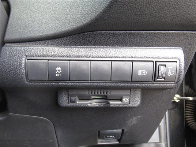 セーフティセンス・ディスプレイオーディオ・CarPlay・フルセグ・バックカメラ・Bluetooth・ETC・USB・オートハイビーム・ACC・BSM・コーナーセンサー・ハーフレザーシート・フロアマット