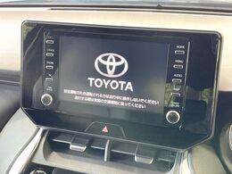 【8インチ　ディスプレイオーディオ】大画面のディスプレイはAppleCarPlayやAndroidAutoが利用可能。大きな画面でスマホナビアプリ等が利用いただけます♪