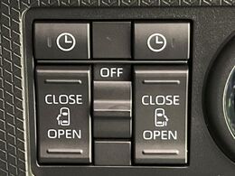 【両側パワースライドドア】スマートキーや運転席のスイッチで後席両側スライドドアの開閉が可能♪電動だから力を入れてドアを開ける必要が無く、小さなお子様でも簡単に開け閉めでき快適です♪