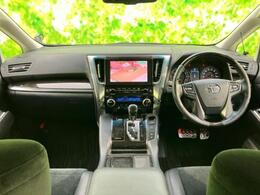 「この車の写真をもっと見たい」「状態が気になる」「この装備はついている？」どんな小さな疑問でもお気軽にお問い合わせください！