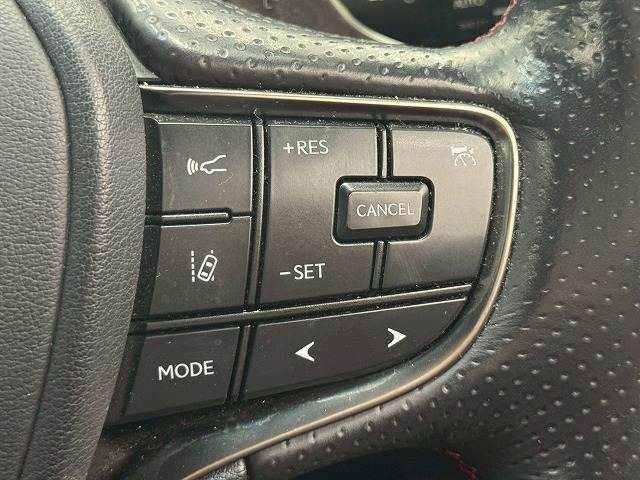 【レーダークルーズコントロール】装備で高速道路の運転も楽々です！