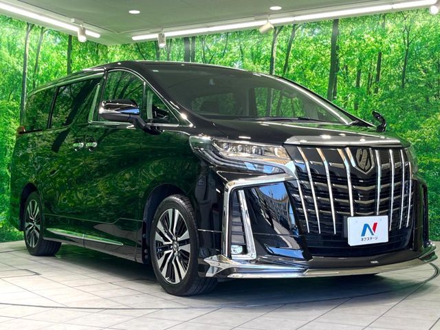 大好評のボディコーティング「弾スプラッシュコート」もご納車までに施工可能。通常のガラスコートと異なる、耐久年数6年の無機質ガラスコーティングが、ボディをキレイな状態に保ってくれます。