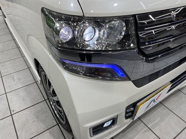 ヘッドライトやテールランプ＆アルミホイール等の各種コーティングもオススメしております。レンズ部分の黄ばみや汚れを抑え、きれいな状態をメンテナンスレスで保てます♪
